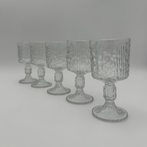 Vintage Ravenhead Siesta Glasses Set of 5 – 1970s Textured Bark Icicle Design by Alexander Hardie Williamson – Mid-Century Barware