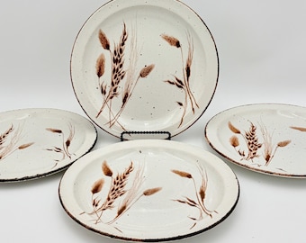 Juego de 4 platos llanos Stonehenge Wild Oats de mediados de invierno, diseño de trigo inciso con borde moteado marrón, vajilla estilo cottagecore inglesa.