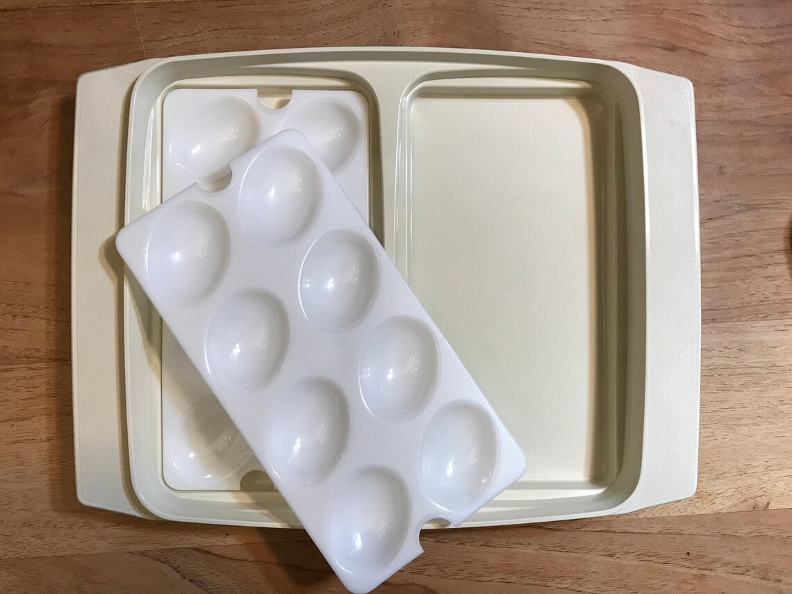 Tupperware Deviled Egg Holder Almond Colored Base White Etsy