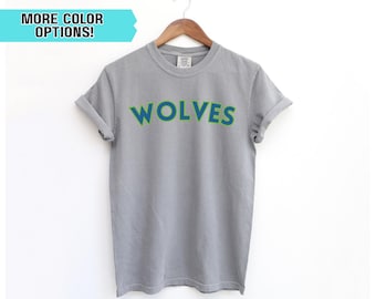 Official Minnesota Timberwolves Comfort Colors Tee – Soft Cotton Crewneck Shirt with Retro Team Logo – Game Day & Casual Fan Apparel