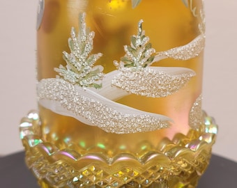 Fenton "Winter Memories" Gold Fairy Lamp