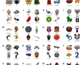 104 baratijas del alfabeto (4 de cada una de 26 letras), ideales para botellas, bolsas y contenedores sensoriales. Opción de letras del alfabeto.