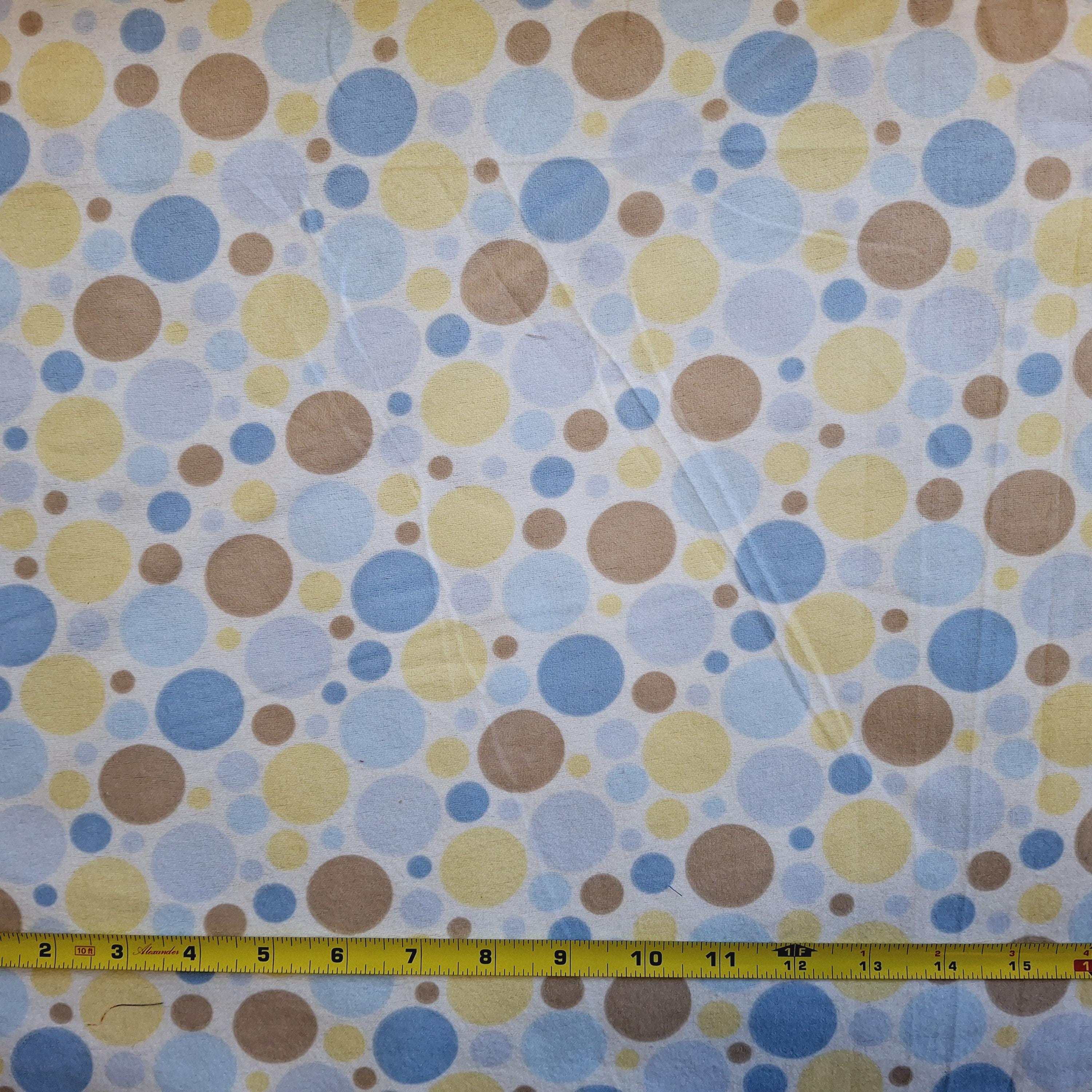 Baby Zoo Animals - Flannel By The Yard - Dots - Super Snuggle 100% Cotton