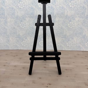3D Printed Miniature Easel: Display for Dollhouse Art