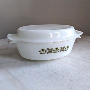 Vintage Milk Glass Casserole Dish w/ Lid