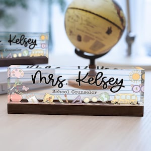 Personalized Teacher Desk Sign, Teacher Desk Sign, Custom Teacher Block, Teacher Desk Name Plate, New Teacher Gift, Back To School