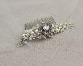 Bridal hair comb, Wedding headpiece, Crystal/rhinestone hairpiece, Pearl headpiece, Floral hair comb, Wedding hair fascinator