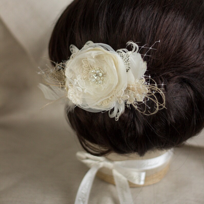 Bruiloft haar bloem, bruids haar stuk, bruiloft haar stuk, bruids haar bloem clip, bruid haaraccessoires, bruiloft hoofddeksel fascinator afbeelding 3