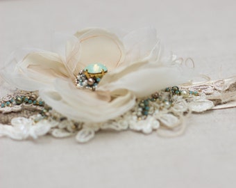 Burlap Wedding sashes belts. Rustic bridal belt. Floral wedding belt. Floral sash. Gold wedding belt. Flower wedding sash