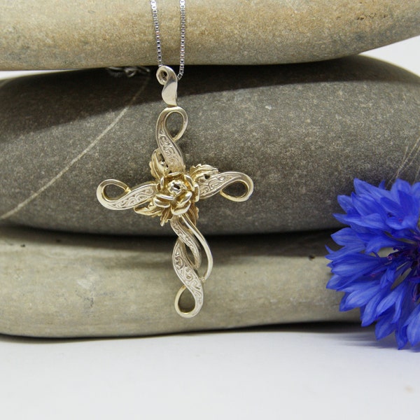 Solid Silver - Large decorative Cross & Chain - Rose design -