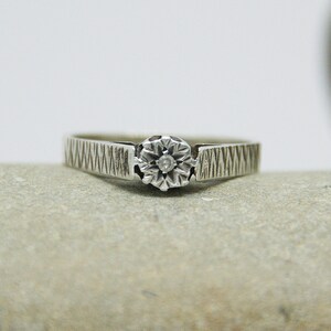 Stunning - Sterling Silver & Diamond - Mid Century Ring - Size: UK L, US 5 3/4 - c1981