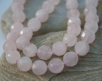 Stunning - Faceted cut - Genuine Rose Quartz and Silver - Beaded Necklace
