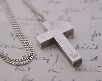 Large, Chunky Solid Silver - Cross - Pendant & Chain - 27.4 grams - c1974