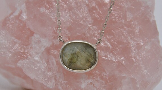 Beautiful -  Contemporary - Solid Silver & Labrad… - image 2