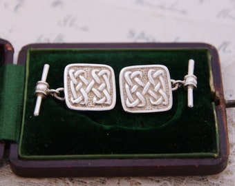 Solid Silver - Celtic Knot design cufflinks - cuff links -