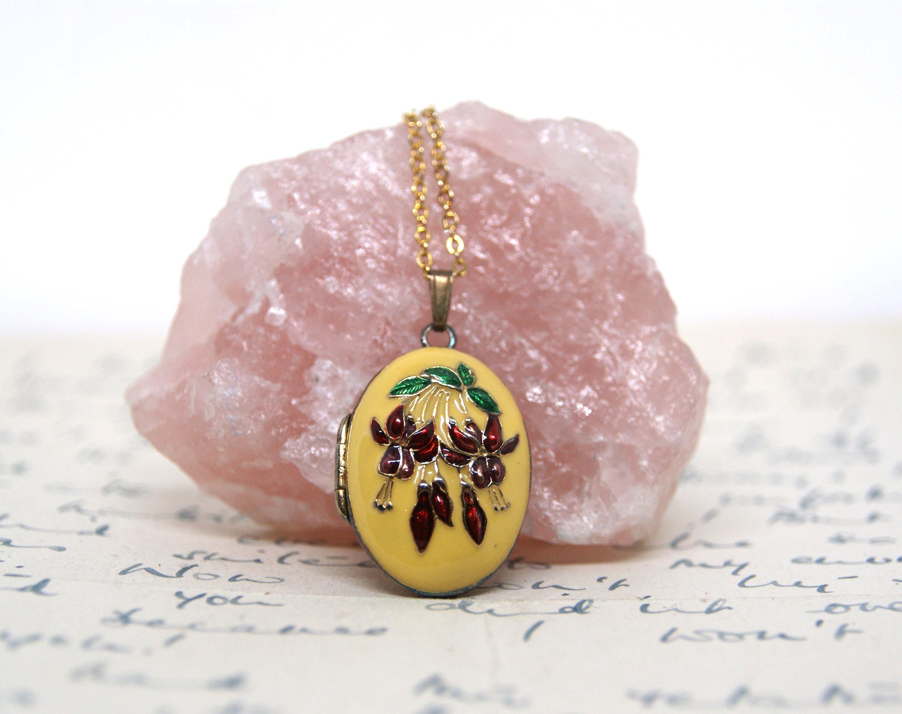 Michaela frey locket - Etsy 日本