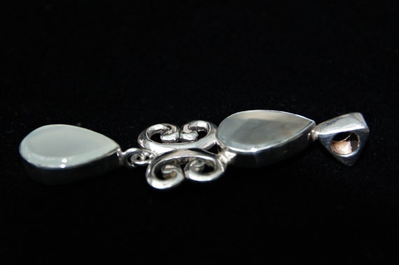 Large - Unusual Design - Solid Silver & Chalcedon… - image 10