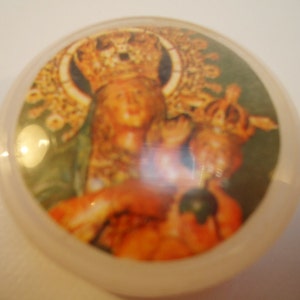 The Spanish Rosary Container.60s image 4