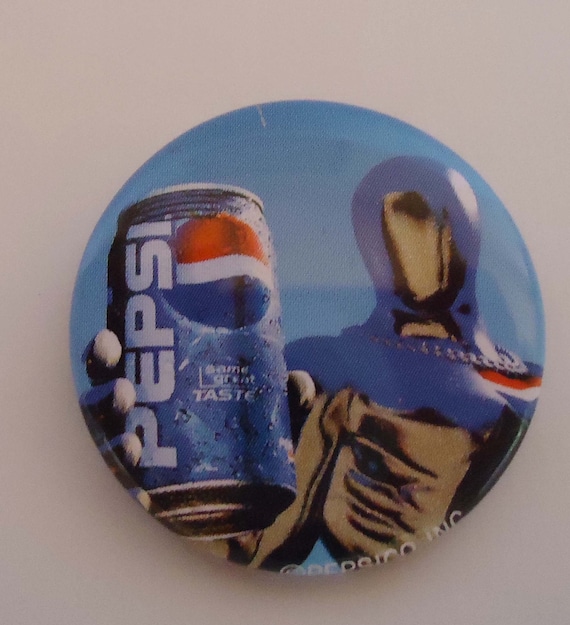 The Authentic Original Pepsi Badge.90s.London