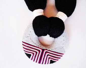 The African Necklace. 60s. Handmade.