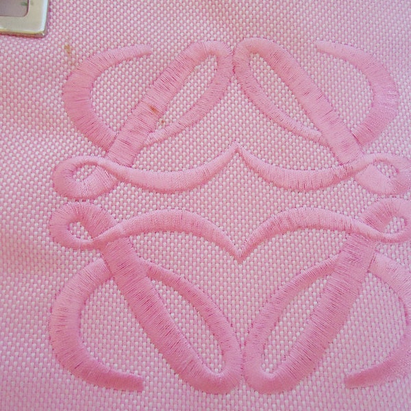 The Loewe Perfume Spanish Bag. Pink.90s