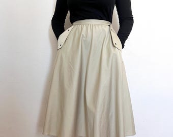 Vintage 70s beige A-line midi skirt with pockets, Size XS-S