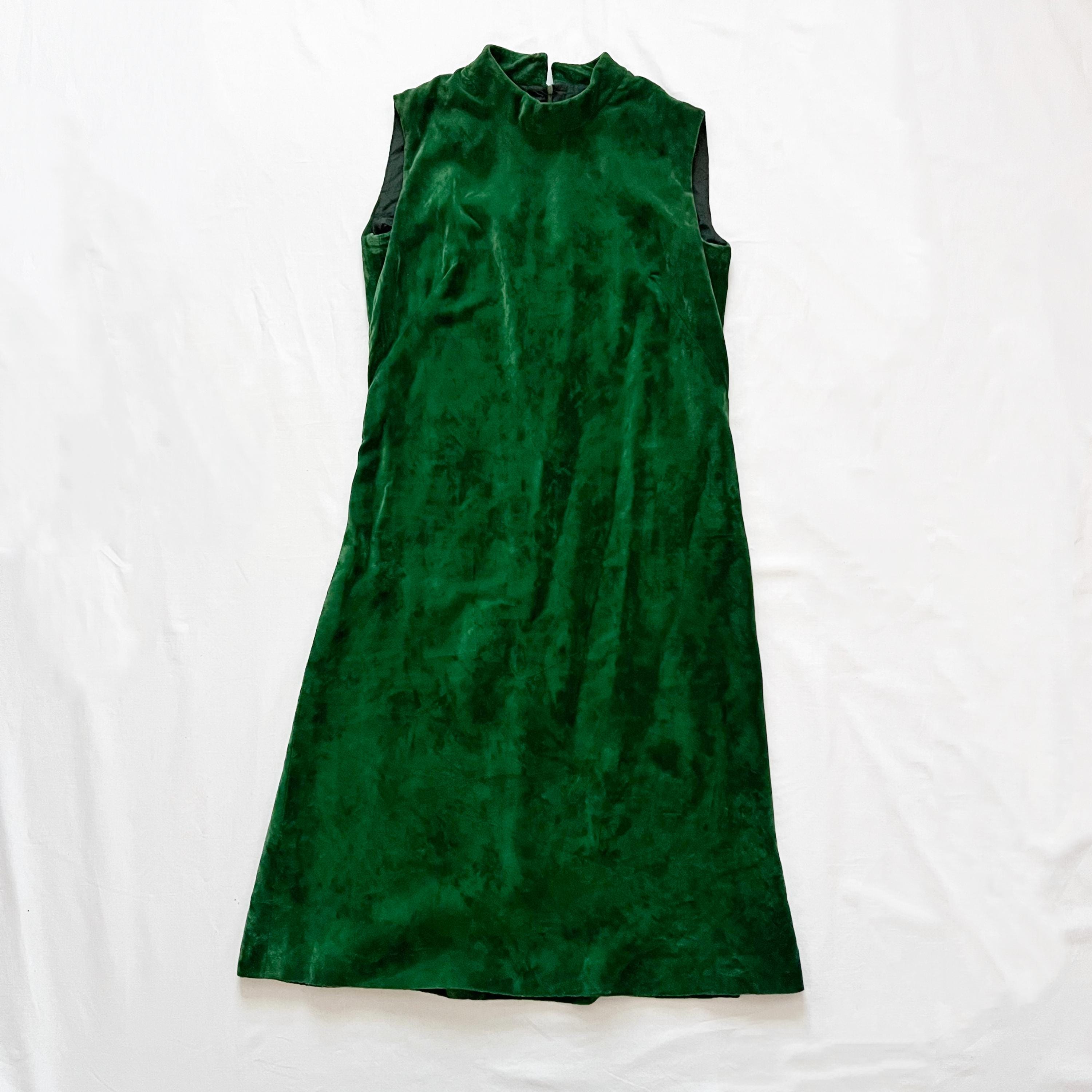 slim fit dress slacks GG024: Velvet Green Dress – Gisella Guerrero main image 1
