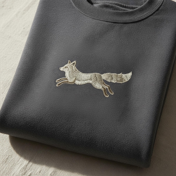 Sudadera con cuello redondo y zorro bordado • Sudadera con zorro del bosque • Suéter de estilo campestre con estética natural • Regalo ideal para amantes de los animales