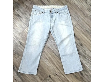Vintage Y2K Bongo Capri Jeans Juniors 13 Low Rise Light Wash Denim Let me b Line