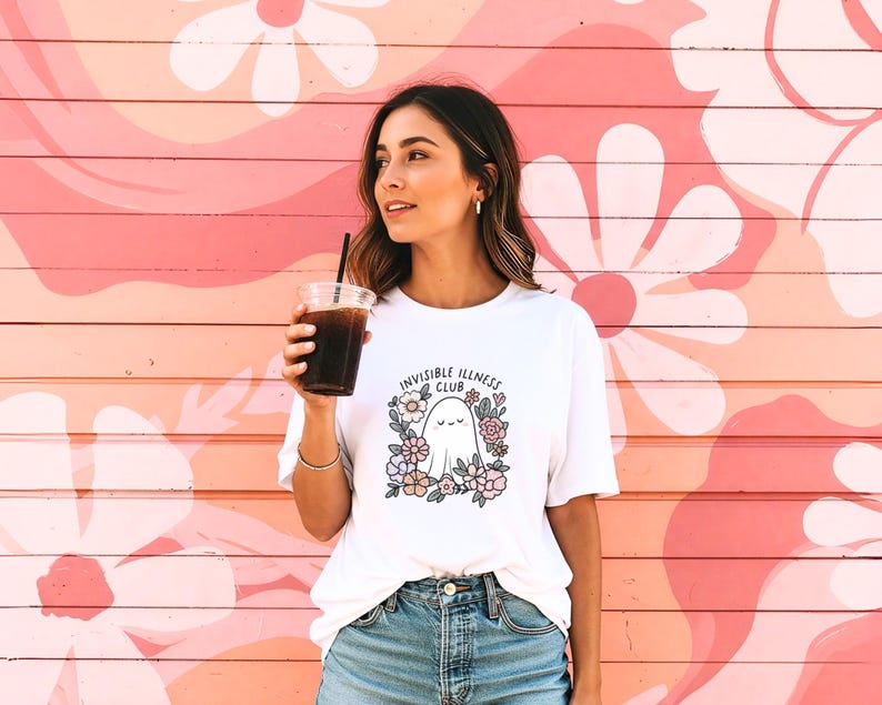Invisible Illness Club-shirt - schattig spook-T-shirt voor chronische ziekte, Spoonie, fibromyalgie, POTS, geestelijke gezondheid, onzichtbare handicap afbeelding 3