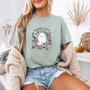 Invisible Illness Club-shirt - schattig spook-T-shirt voor chronische ziekte, Spoonie, fibromyalgie, POTS, geestelijke gezondheid, onzichtbare handicap afbeelding 4