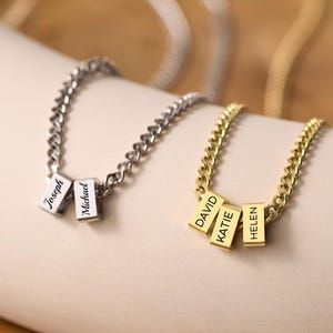 Personalized Dad Necklace with Name Engraved Necklace Family Name Jewelry Name Bead Necklace for Men Stainless Steel Necklace Gift for Dad