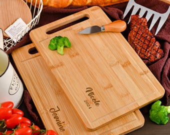 Tablas de cortar personalizadas, talladas a mano. Un regalo ideal para bodas, parejas o inauguraciones de casas.
