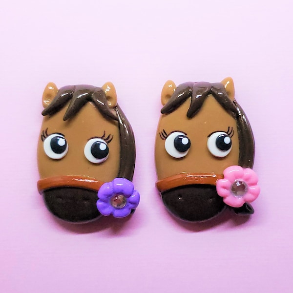 Tête de cheval poney Kawaii faite main | Fleur rose ou violette | Pendentif | Charm sac à main | Broche | aimant | Collier | Prêt à expédier