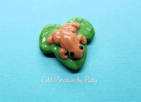 Custom Miniature Puerto Rican Coquí Frog Figurine, Ornament, Pendant, Magnet, Purse Charm, Brooch, Necklace