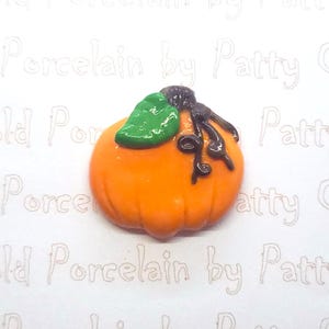 Fall Pumpkin Clay Center, Pendant, Pendant, Brooch, Magnet, Necklace