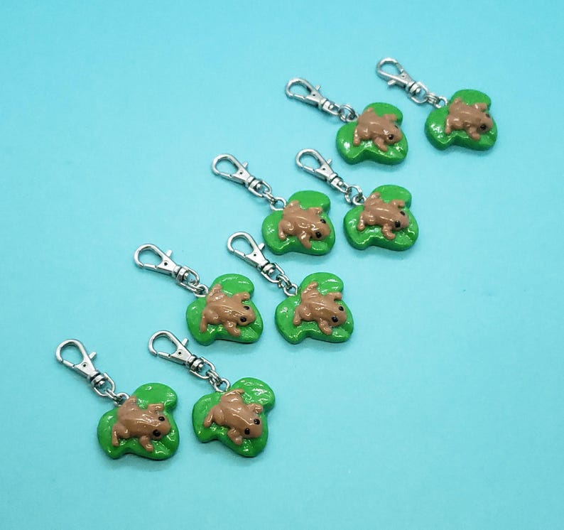 Custom Miniature Puerto Rican Coquí Frog Figurine, Ornament, Pendant, Magnet, Purse Charm, Brooch, Necklace image 11