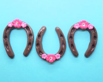 Kawaii Horseshoe with Pink Flowers Clay Center, Pendant, Magnet, Necklace, Keepsake, Gift