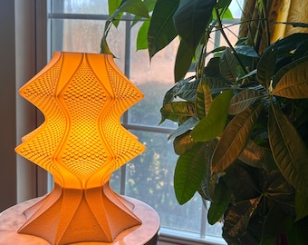 3D Printed Table Lamp: Modern Lantern Design, Warm Ambient Light