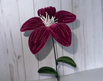 Custom Made Lilly Flower - Handcrafted Pipe Cleaner Flowers