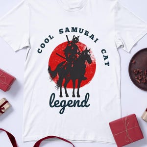 Cooles Samurai-Katzenlegenden-T-Shirt - Lustiges T-Shirt für Katzenliebhaber, einzigartiges Geschenk für Geburtstage, Freizeitkleidung, Fankleidung, Anime-inspirierte Kleidung