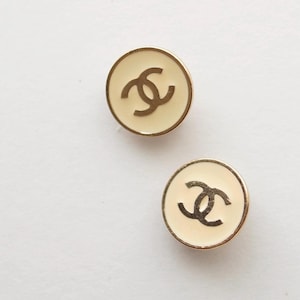 Chanel Clip-on Earrings, Authentic Vintage Chanel, Chanel Earrings, Vintage Chanel Earrings, Authentic Chanel,Clip on Earrings, Ivory, Gold