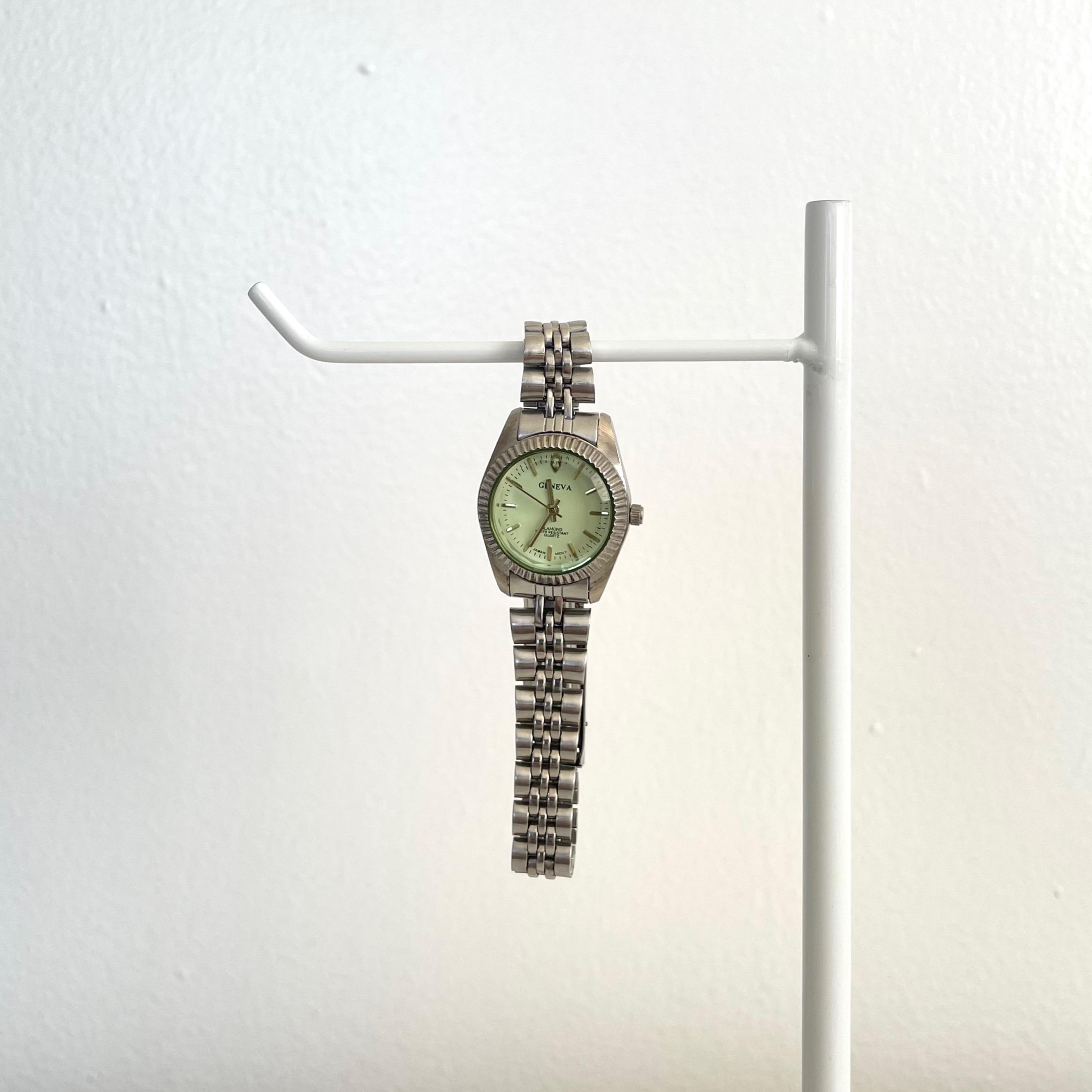 Women’s Watches Lot Of 4 Gruen Geneva Quartz Carriage All Non Working As Is Gruen Women main image 3