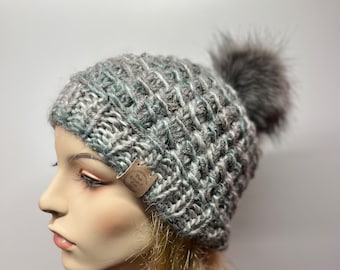 Grey Winter hat, Slouchy Hat, Gray Knit Hat, Chunky Hat