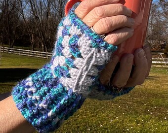 Fingerless crocheted Gloves, Hippie style mittens, Crochet Fingerless Mitts, Arm warmers, Wrist warmers,  Ready to Ship!