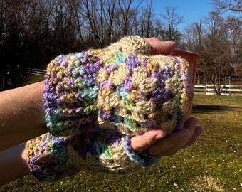 Fingerless Gloves, Vintage style mittens, Crochet Fingerless Mitts, Arm warmers, Wrist warmers,  Ready to Ship!