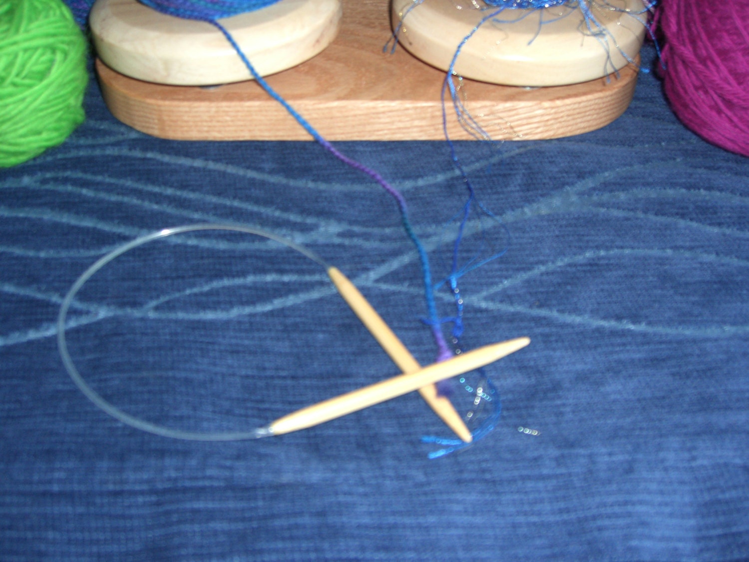 Yarn Ball/cone Holder Huggy Bear Dual Spindles Various Etsy