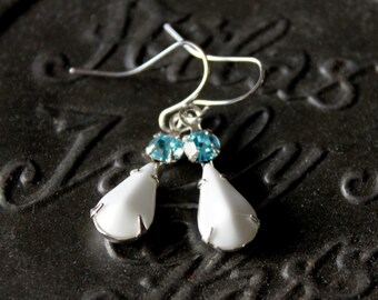 Vintage Aqua & White Teardrop Glass Gem Silver Earrings Vintage Luxe Collection Vintage Sparkle Ladies Jewelry Special Occasion