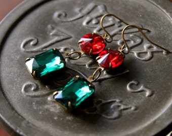 Vintage Emerald and Ruby Glass Gem Earrings Vintage Luxe Collection Vintage Sparkle Ladies Jewelry Special Occasion Red and Green Earrings
