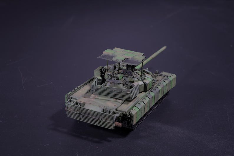 Russian T-80BVM Main Battle Tank Model- 1:72 Scale Model - Etsy Canada